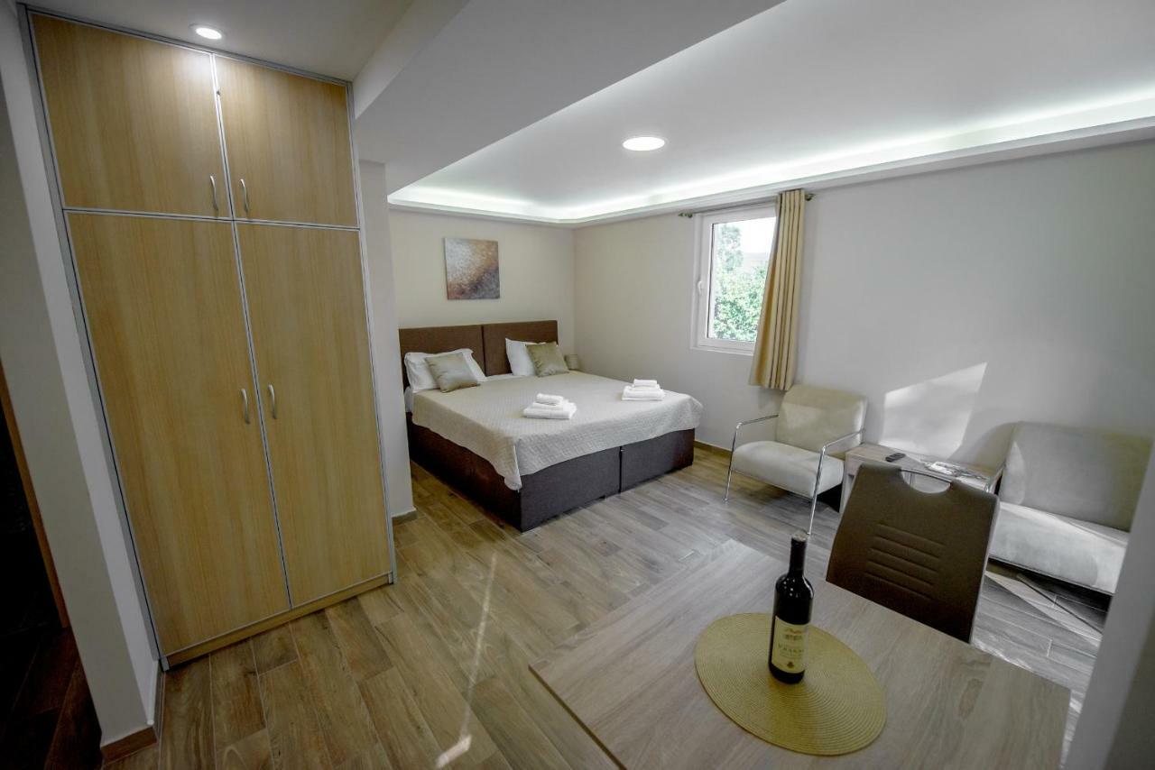 Apartment Vrutak Κότορ Εξωτερικό φωτογραφία