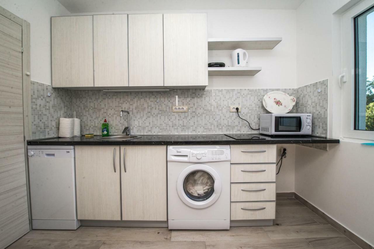 Apartment Vrutak Κότορ Εξωτερικό φωτογραφία