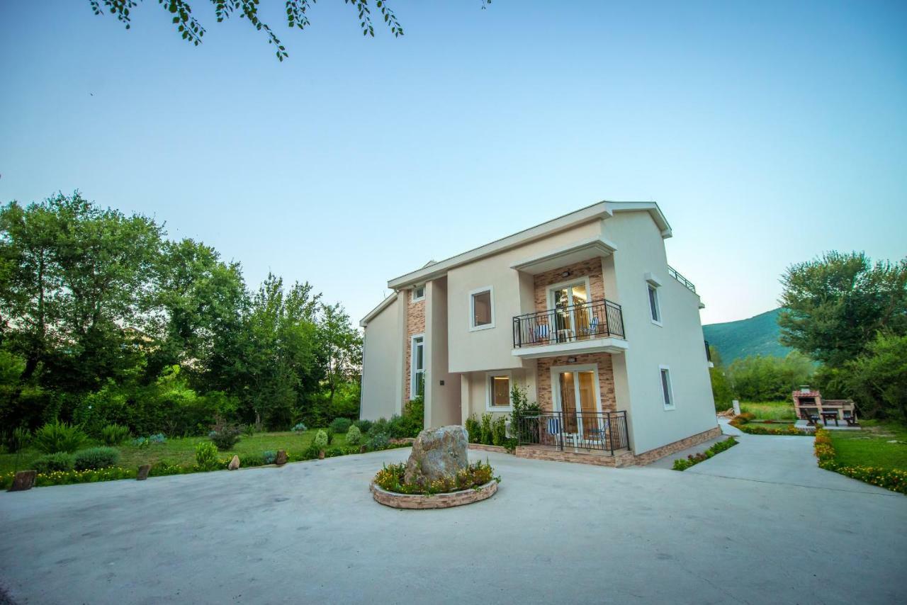 Apartment Vrutak Κότορ Εξωτερικό φωτογραφία