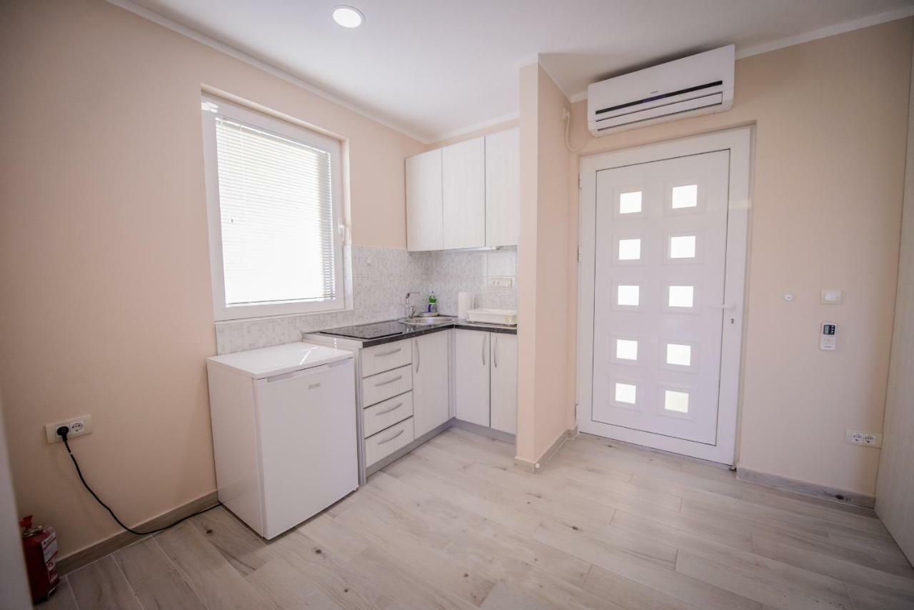 Apartment Vrutak Κότορ Εξωτερικό φωτογραφία